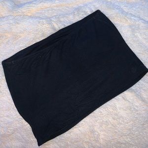 Black strapless top